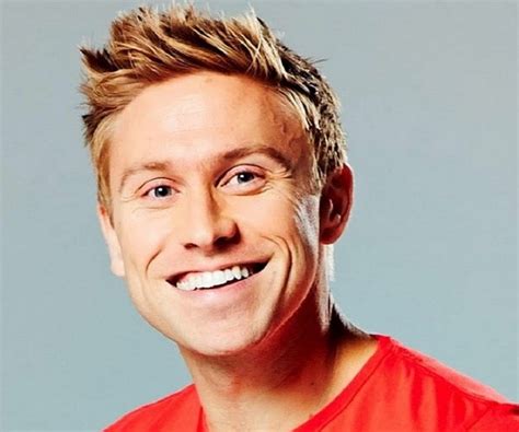 russell howard height